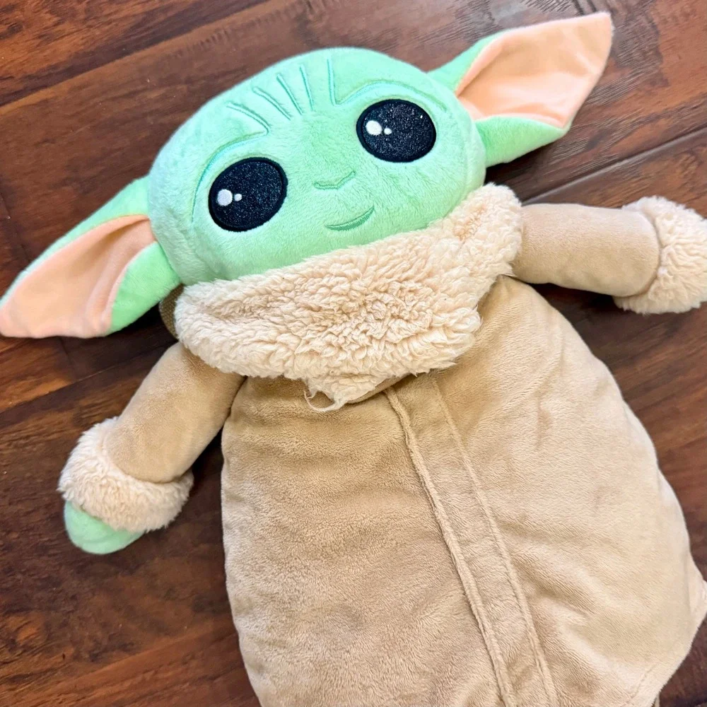 Star Wars Grogu Baby Yoda Plush Backpack The Mandalorian Green Tan